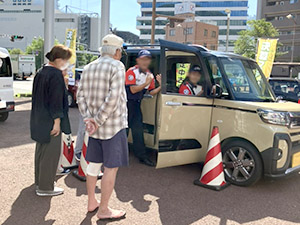 日本自動車連盟の講座の様子